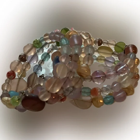 Two Glass Bead Bracelets - Picture 2 of 5